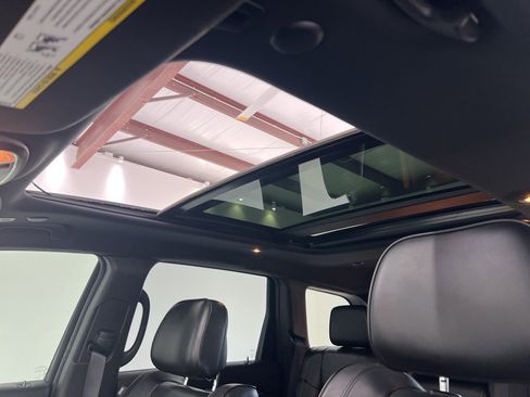 Used 2021 Jeep Grand Cherokee High Altitude image 18