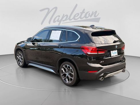 Used 2021 BMW X1 sDrive28i w/ Premium Package FWD image 3