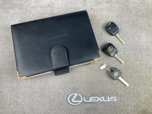 Used 2005 Lexus SC 430 Convertible image 33