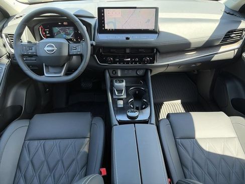 Used 2026 Nissan Rogue Platinum AWD/4WD image 7