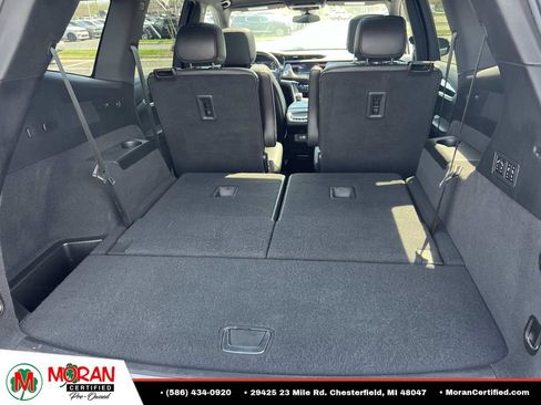 Used 2022 Cadillac XT6 Premium Luxury AWD/4WD image 11