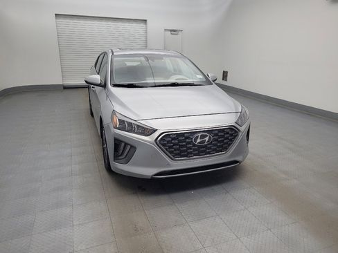 Used 2020 Hyundai Ioniq Limited image 14