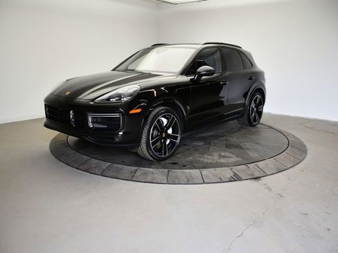 New 2026 Porsche Panamera 4S AWD/4WD image 1