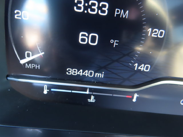 Used 2024 GMC Yukon XL SLT w/ SLT Luxury Package AWD/4WD image 22