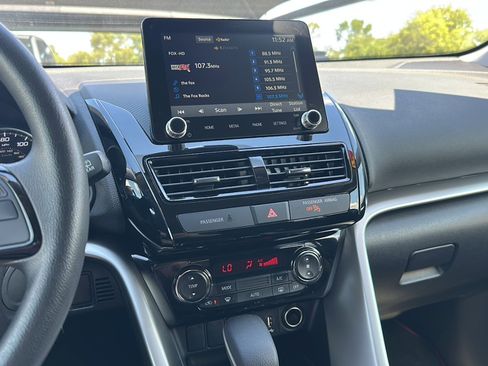 Used 2024 Mitsubishi Eclipse Cross LE image 33