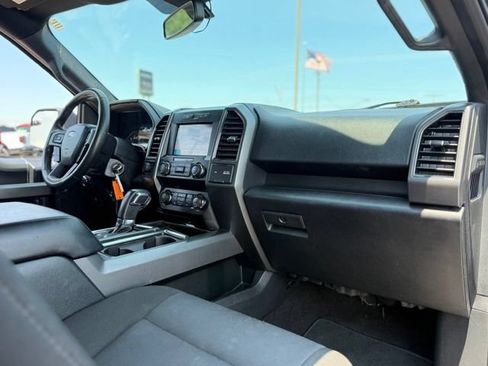 Used 2019 Ford F150 XLT w/ Equipment Group 302A Luxury AWD/4WD image 15