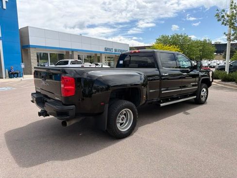 Used 2015 GMC Sierra 3500 Denali w/ Duramax Plus Package AWD/4WD image 6
