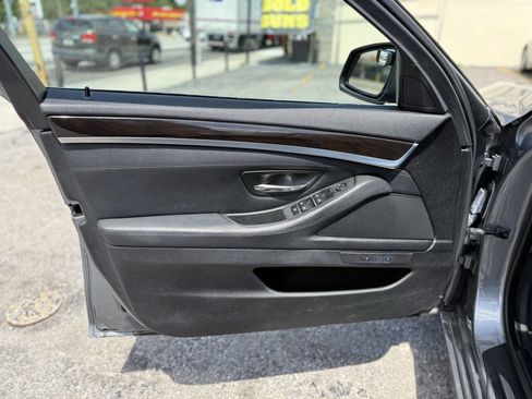 Used 2014 BMW 535i xDrive Sedan AWD/4WD image 11