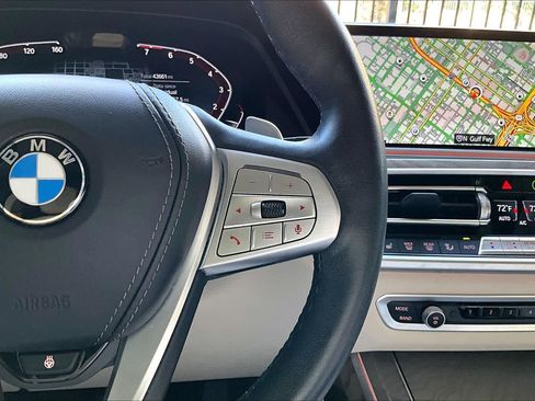 Used 2022 BMW X7 xDrive40i w/ Premium Package image 24
