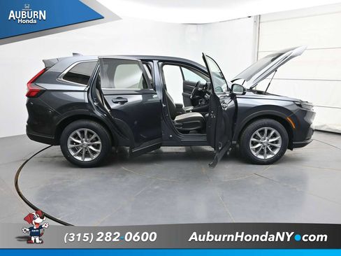 Used 2025 Honda CR-V EX image 37