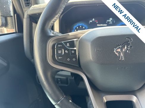 Used 2025 Ford Bronco Outer Banks AWD/4WD image 20