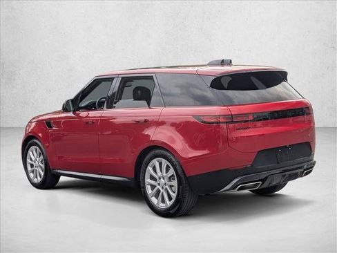 Used 2025 Land Rover Range Rover Sport SE AWD/4WD image 8