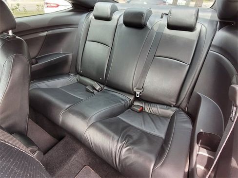 Used 2019 Honda Civic Touring image 13