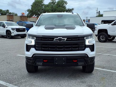 Used 2026 Chevrolet Silverado 1500 LT Trail Boss w/ Convenience Package II AWD/4WD image 2