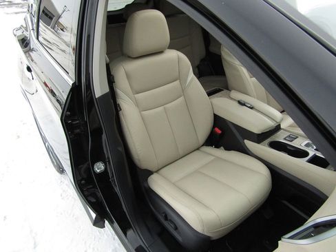 Used 2024 Nissan Murano SL image 30