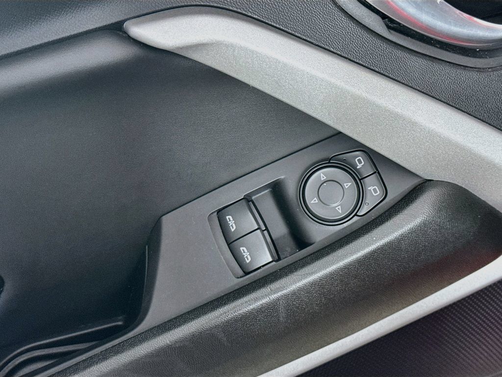 Used 2021 Chevrolet Camaro SS RWD image 18