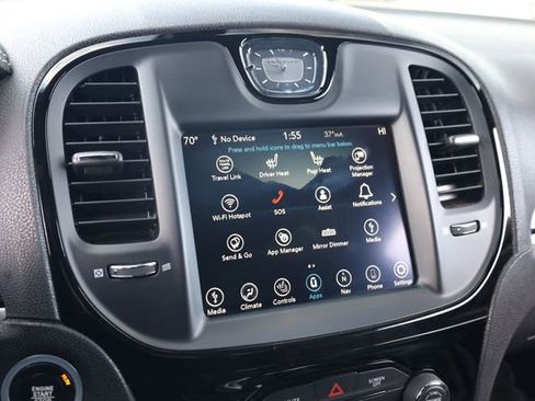 Used 2022 Chrysler 300 S image 16