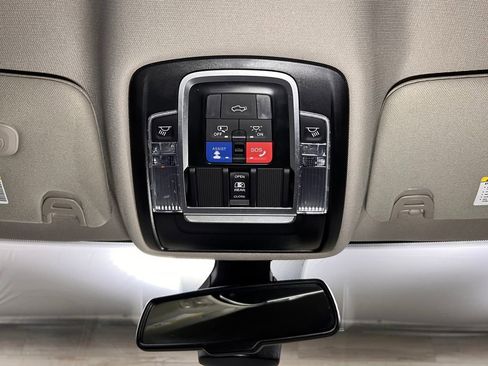 Used 2024 RAM 2500 Laramie w/ Towing Technology Group image 16