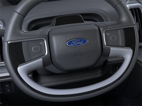 New 2025 Ford Expedition Max Platinum w/ Driver's Package image 12