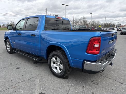 Used 2025 RAM 1500 Big Horn AWD/4WD image 6