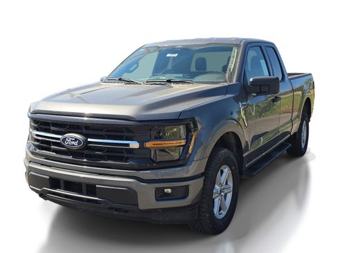 New 2026 Ford F150 XLT w/ Tow/Haul Package AWD/4WD image 2