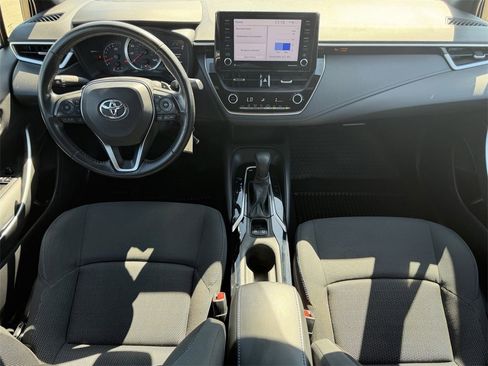 Used 2022 Toyota Corolla SE image 13