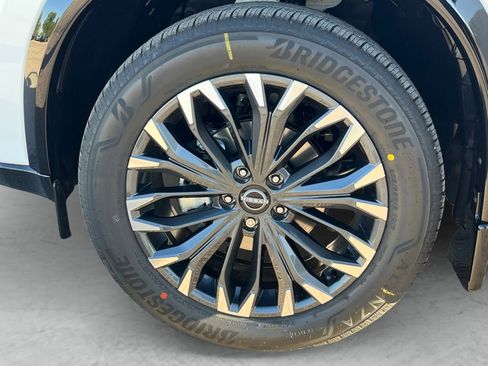 New 2026 Nissan Rogue Platinum AWD/4WD image 23