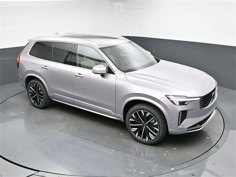 New 2026 Volvo XC90 B6 Plus w/ Protection Package Premier image 46