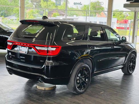 Used 2025 Dodge Durango GT AWD/4WD image 7