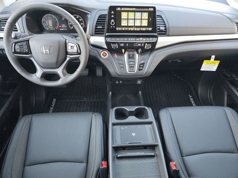 New 2026 Honda Odyssey EX-L image 8