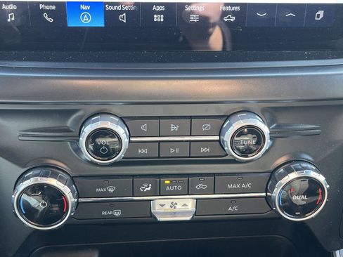 Used 2024 Ford F150 XLT w/ FX4 Off-Road Package AWD/4WD image 17