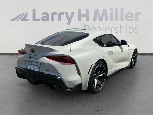 Used 2020 Toyota Supra Premium w/ Driver Assist Package RWD image 5
