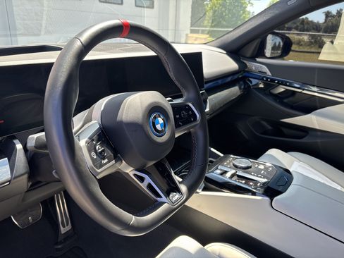 Used 2024 BMW i5 M60 w/ Premium Package AWD/4WD image 36