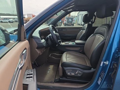 Certified 2024 Kia EV9 GT-Line image 7