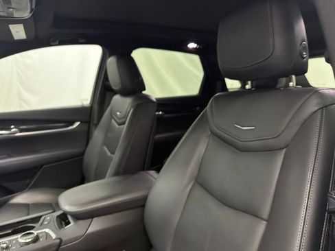 Used 2020 Cadillac XT5 Premium Luxury FWD image 14