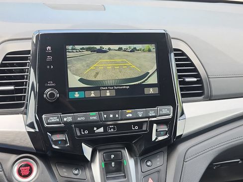Certified 2024 Honda Odyssey EX-L image 24