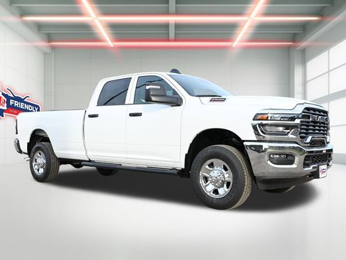 New 2026 RAM 2500 Tradesman w/ Chrome Appearance Group AWD/4WD image 4