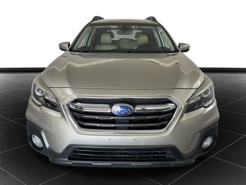 Used 2018 Subaru Outback 2.5i Limited AWD/4WD image 8