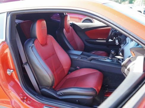 Used 2010 Chevrolet Camaro SS w/ LPO, Ground Effects Package image 33