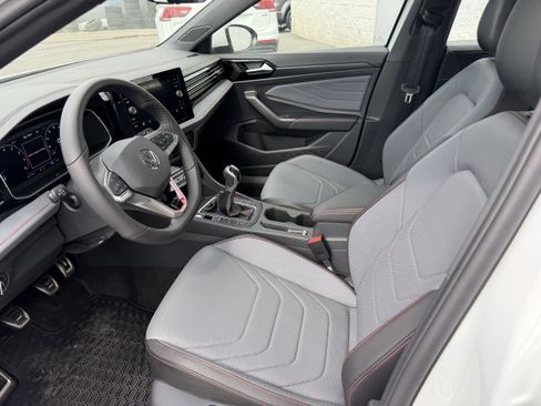 New 2026 Volkswagen Jetta GLI Autobahn FWD image 10