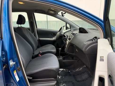 Used 2011 Toyota Yaris 4-Door Hatchback w/ PWR Pkg w/Steel Wheels FWD image 20
