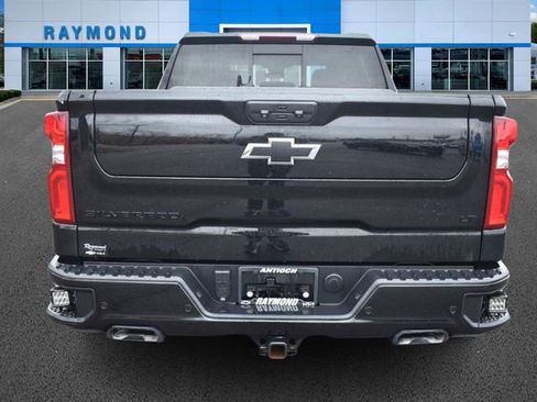 Used 2023 Chevrolet Silverado 1500 LT Trail Boss w/ LT Trail Boss Premium Package image 4