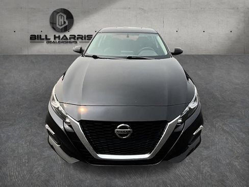 Used 2019 Nissan Altima 2.5 S FWD image 2