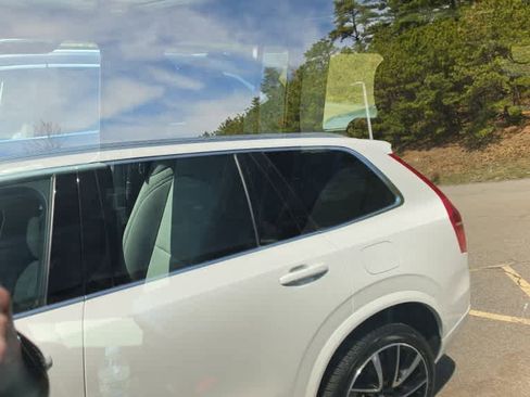 Used 2023 Jeep Wrangler Unlimited image 3