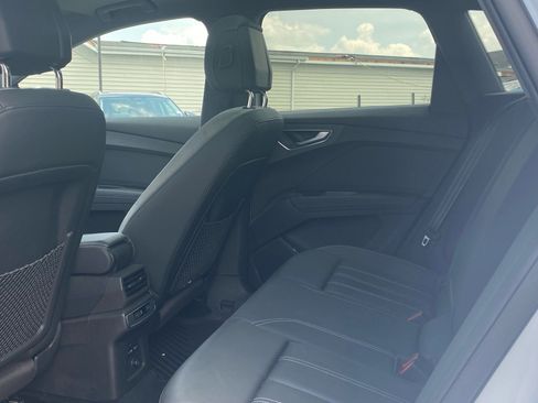 Used 2023 Audi Q4 e-tron Prestige w/ Black Optic Package AWD/4WD image 17