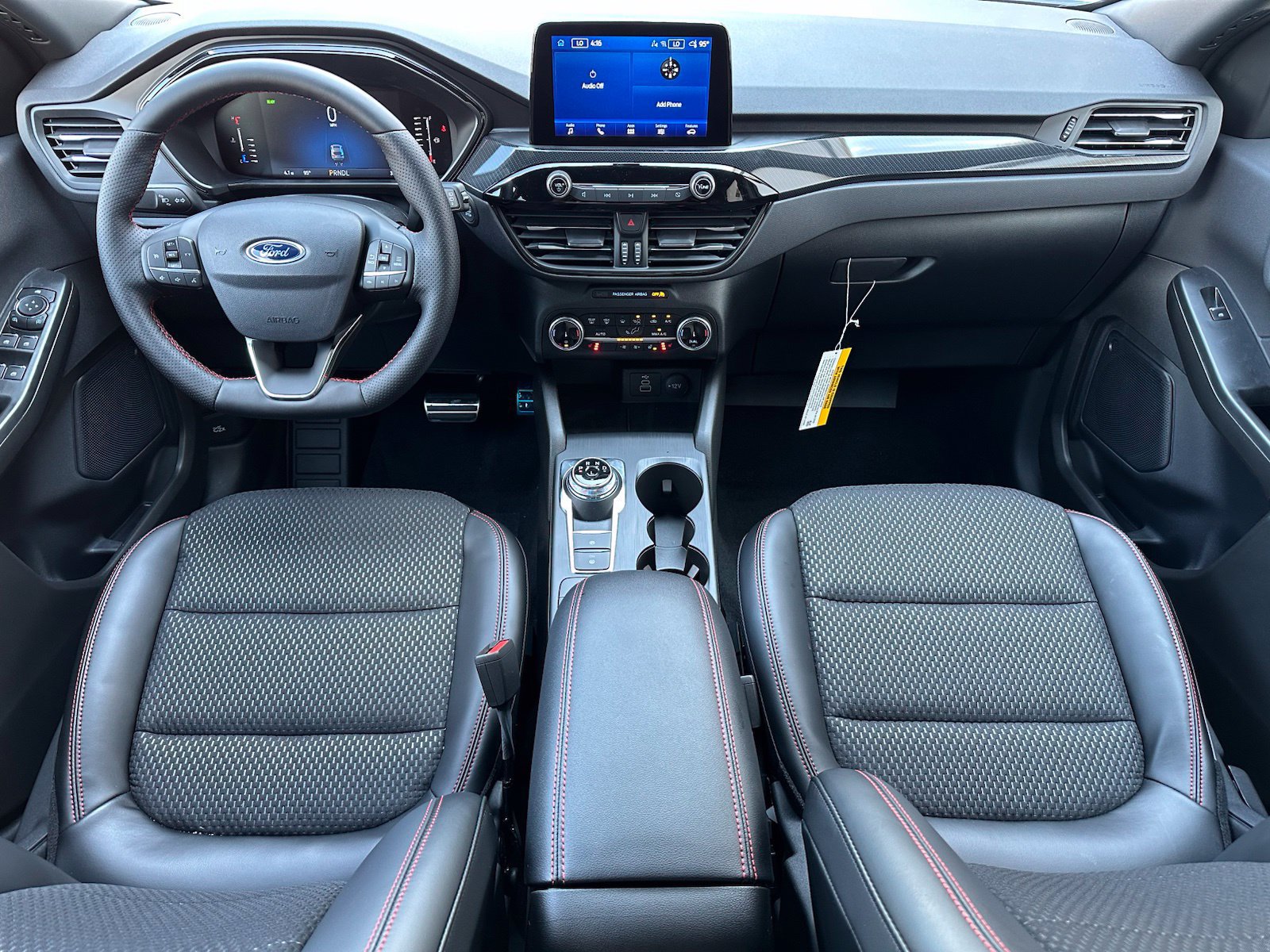 Used 2024 Ford Escape ST-Line w/ Tech Pack #1 AWD/4WD image 2