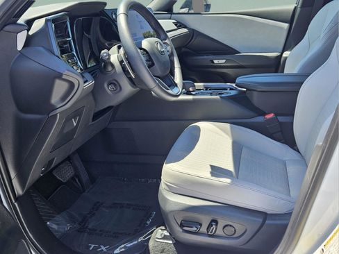 Certified 2025 Lexus TX 350 AWD w/ Technology Package image 31