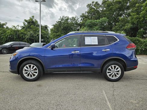 Used 2019 Nissan Rogue SV AWD/4WD image 4
