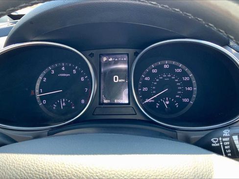 Used 2017 Hyundai Santa Fe Limited AWD/4WD image 26