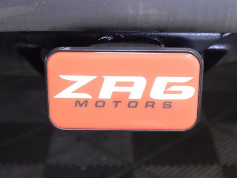 Used 2018 Chevrolet Colorado Z71 AWD/4WD image 36
